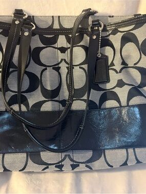 Coach Black and Cream Signature Canvas Gallery Tote